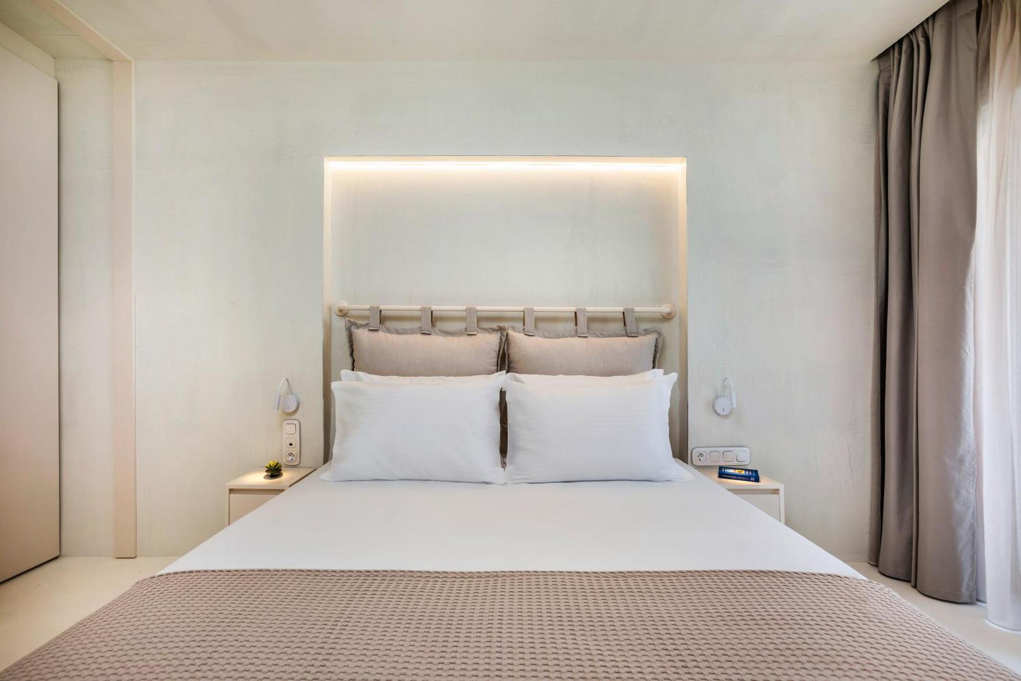 Cocoοns Luxury Suites & Villas Fourka Ngoại thất bức ảnh